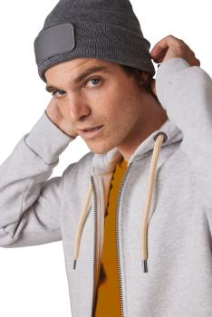 Strickmütze mit Patch und Thinsulate-Futter